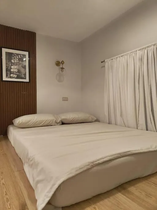 Jet01- Modern Unit In Pampanga Near Clark With Parking Apartment Angeles 0*,  Philippines