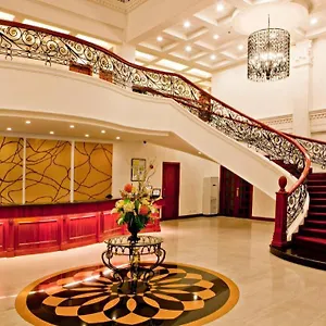 Otel Lewis Grand, Angeles